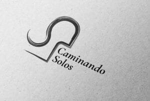 Logotipo de la empresa Caminando Solos